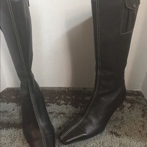 Anne Taylor knee boots size 6